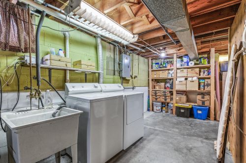 2814 Dellwood Ave, Saint Paul MN  55113-1827 exterior