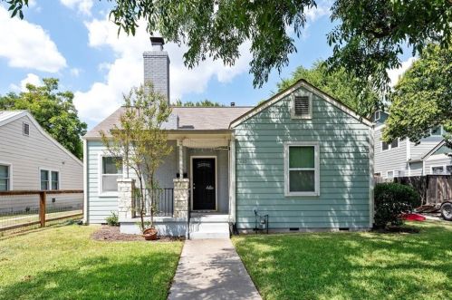 910 38th St, Austin, TX 78705-1139