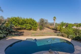 8928 Olney Park Dr, Redding, CA 96001-9717