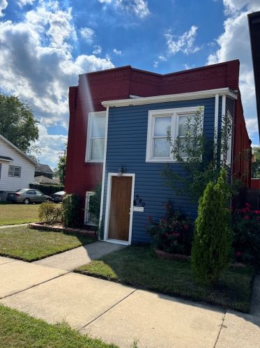 580 Ingraham Ave, Calumet City, IL 60409-4230