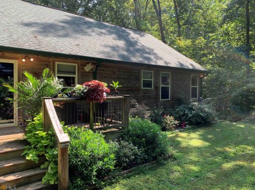 428 Smith Cir, Martin, GA 30557-4994