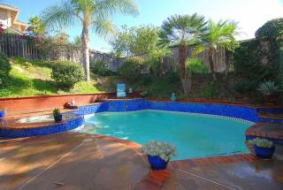 3122 Hataca Rd, Carlsbad, CA 92009-7515