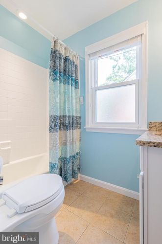 1110 Carson St, Silver Spring MD 20901-1816 exterior