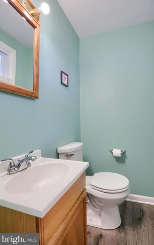 1117 Devonshire Rd, Lancaster PA  17601-1649 exterior