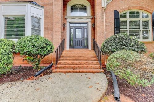 3635 Lester Ct, Lilburn, GA 30047-7507
