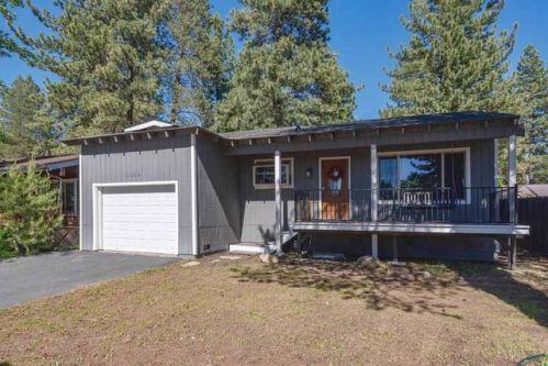 11235 Tahoe Dr, Truckee, CA 96161-4852