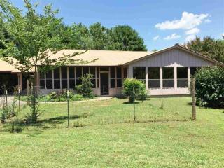 178 Carolina Ave, Delano, TN 37325-7002