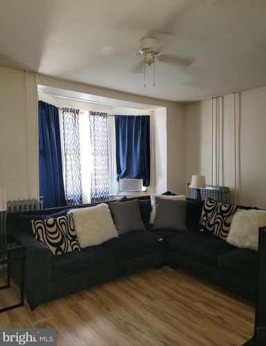 558 Market St, York PA 17402-2765 exterior