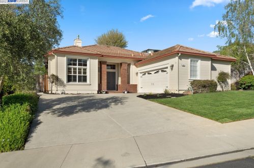 844 Genevieve Pl, Pleasanton, CA 94566-6889