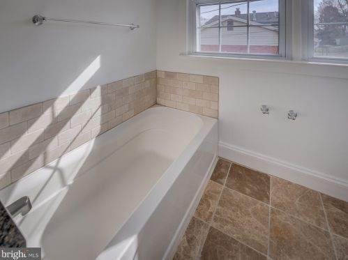 13309 Foxhall Dr, Silver Spring MD exterior