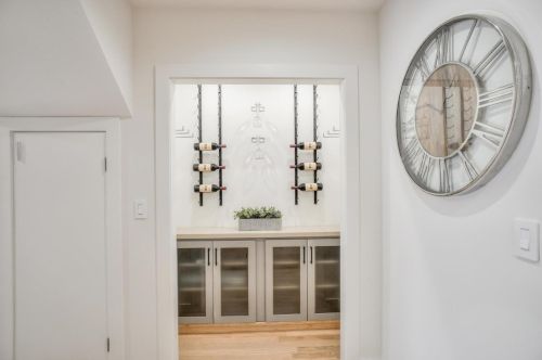 260 Girard St, San Francisco CA 94134-2110 exterior