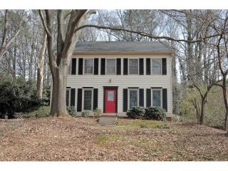 1295 Sanden Ferry Dr, Decatur, GA 30033-3345