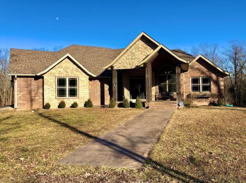 25251 Highway 32, Lebanon, MO 65536-6425