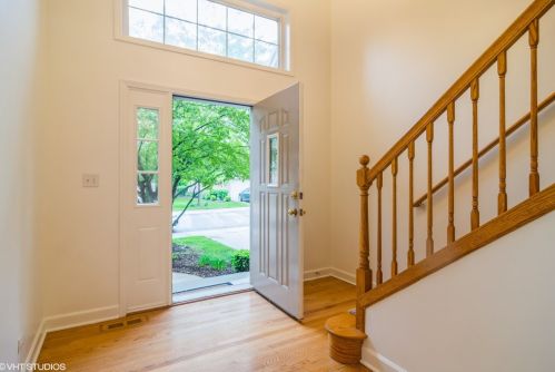 1433 Katie Ln, Palatine, IL 60074-6504