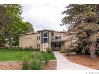 615 Clinton St, Denver CO 80247-1500 exterior