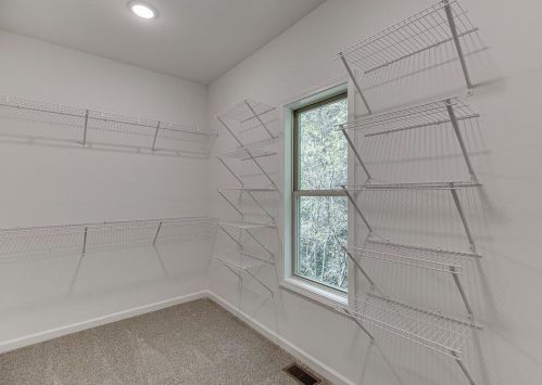 645 Lakeview Bnd Cir, Jefferson GA  30549-7061 exterior