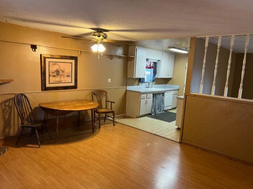 470 Clark St, Turlock CA 95380-5876 exterior