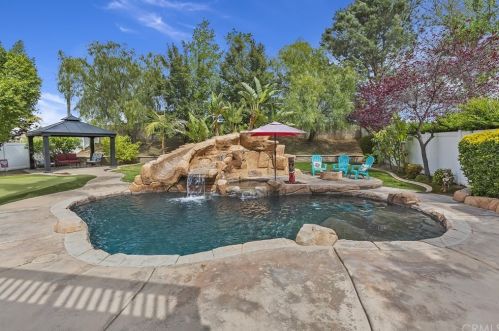 8972 Greenlawn St, Riverside CA  92508-2507 exterior
