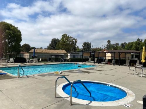 3824 Cinnamon Way, Oceanside, CA 92057-8331