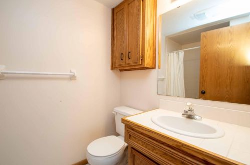 9063 Duckwood Trl, Saint Paul MN  55125-8687 exterior