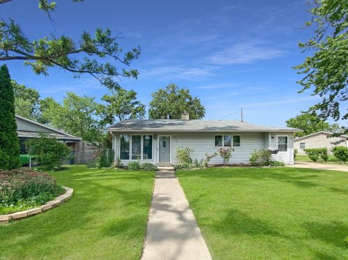 8002 Sycamore Ave, Hammond IN  46322-1021 exterior