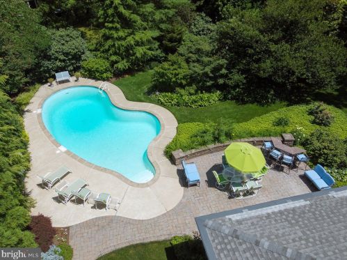 78 Cranbrook Rd, Trenton, NJ 08690-2516