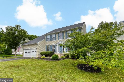5 Country Manor Dr, Fredericksburg, VA 22406-7278