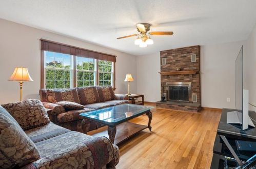 68 Pheasant Way, Wapping, CT 06074-6300