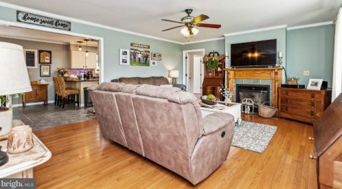 25317 Orange Springs Rd, Unionville, VA 22567-2915