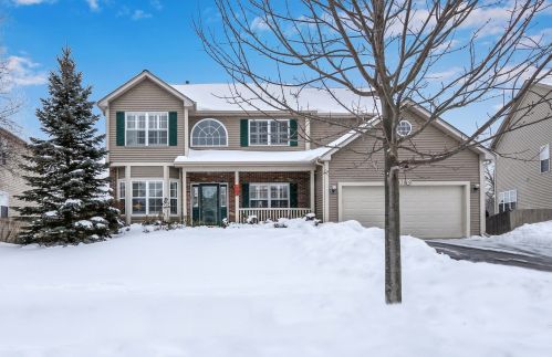 17119 Prairieview Ln, Gurnee, IL 60031-4278