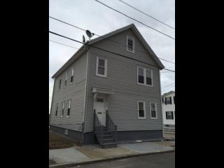 63 Yorkshire St, Providence, RI 02908-1722