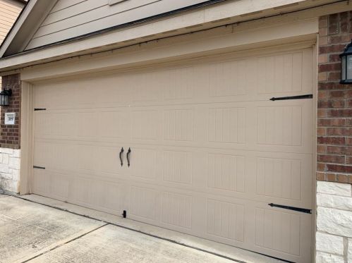 1697 Breanna Ln, Uhland TX  78640-9337 exterior