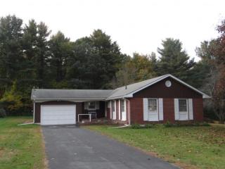 8 Pearson Dr, Dover, NH 03820-4621