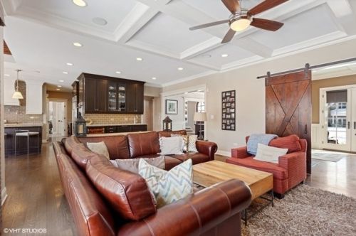 26 Golf Ave, Willowbrook IL  exterior