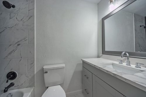 4006 Burning Tree Ln, Garland TX 75042-4607 exterior