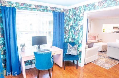 505 Bainbridge Dr, Atlanta GA  30327-4273 exterior