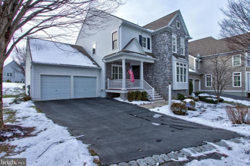 310 Little Hl, Lancaster, PA 17602-1598