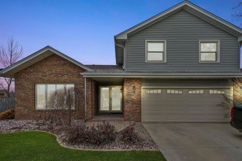 8146 Elizabeth Ave, Orland Park, IL 60462-1767