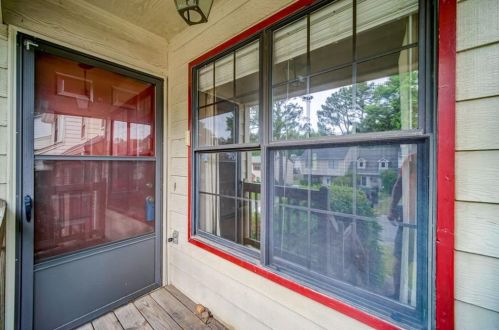 2030 Sand Wedge Cir, Kennesaw, GA 30144-2071