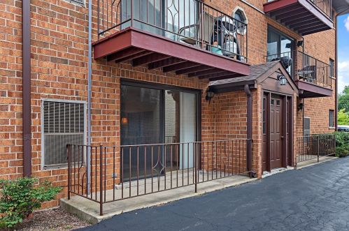 5973 Northwest Hwy, Chicago, IL 60631-2651