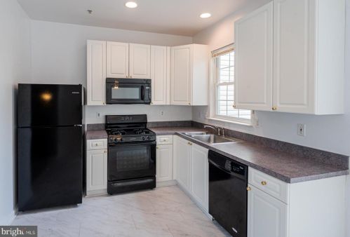 1007 Carbondale Way, Gambrills MD  21054-1652 exterior
