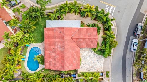 1091 Kalapaki St, Honolulu HI  96825-2710 exterior