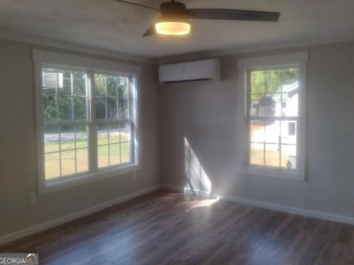 235 Johnson St, Hartwell, GA 30643-1470