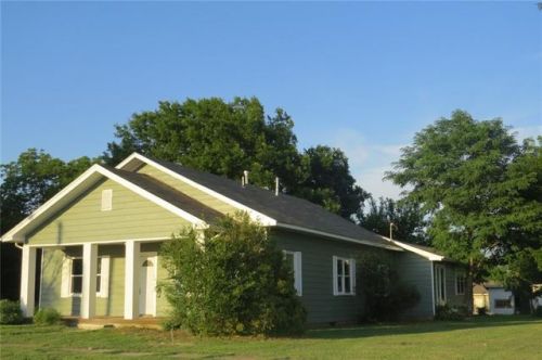 724 Brunson, Prague, OK