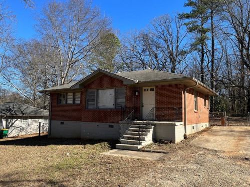 5466 Alder Dr, Forest Park, GA 30297-4058