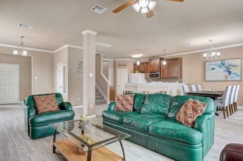 108 Ferrule Dr, Uhland TX 78640-8008 exterior