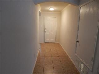 5721 Downs Dr, Fort Worth TX  76179-7366 exterior