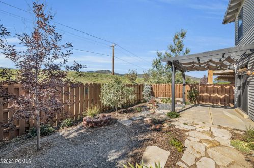 1025 Old Stone House Way, Park City UT 84098-5413 exterior