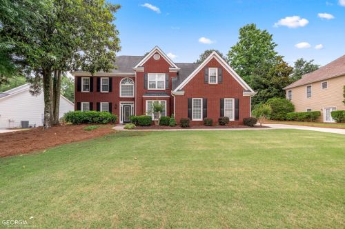 825 Taylor Pkwy, Suwanee, GA 30024-4246