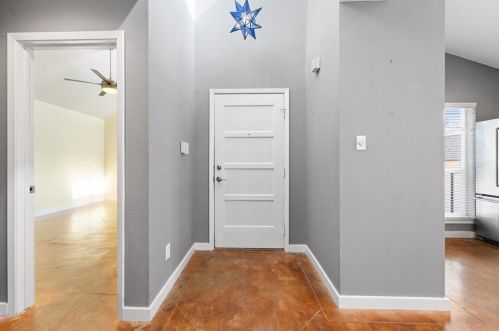 7302 Cave Holw, Austin TX  78750-8243 exterior
